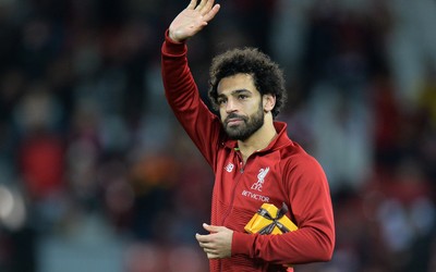 诺亚体育动态-佐默赛季十佳扑救个个逆天